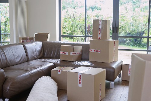 Compact moving truck for small spaces